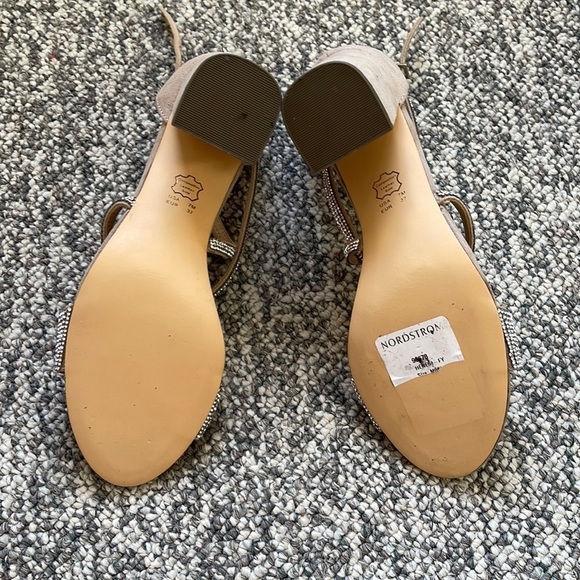 Women’s Nina sandals-Size 7 - Picture 4 of 4